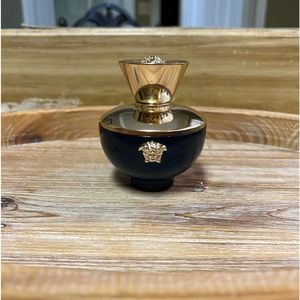 Versace Dylan Blue Eau de Parfum 3.4 oz